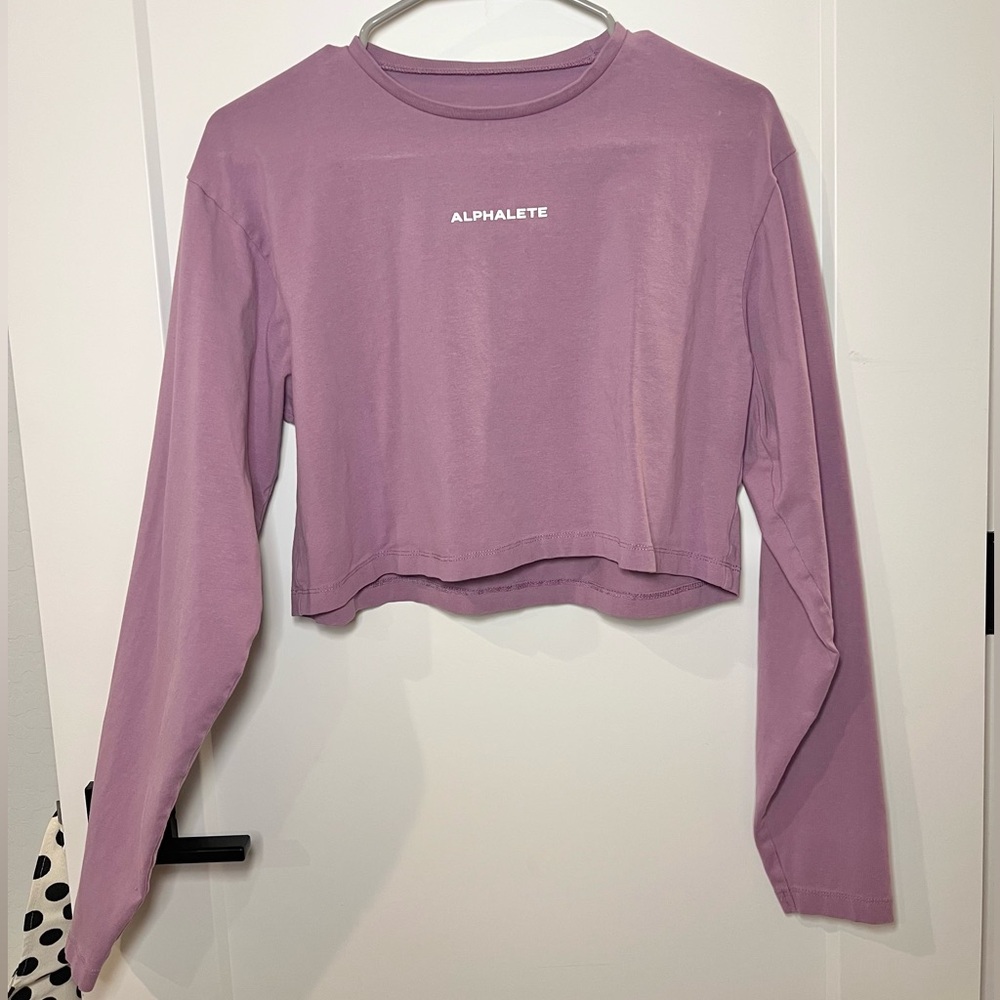Alphalete Light Purple Lifestyle Fit Cropped Long Sleeve Top